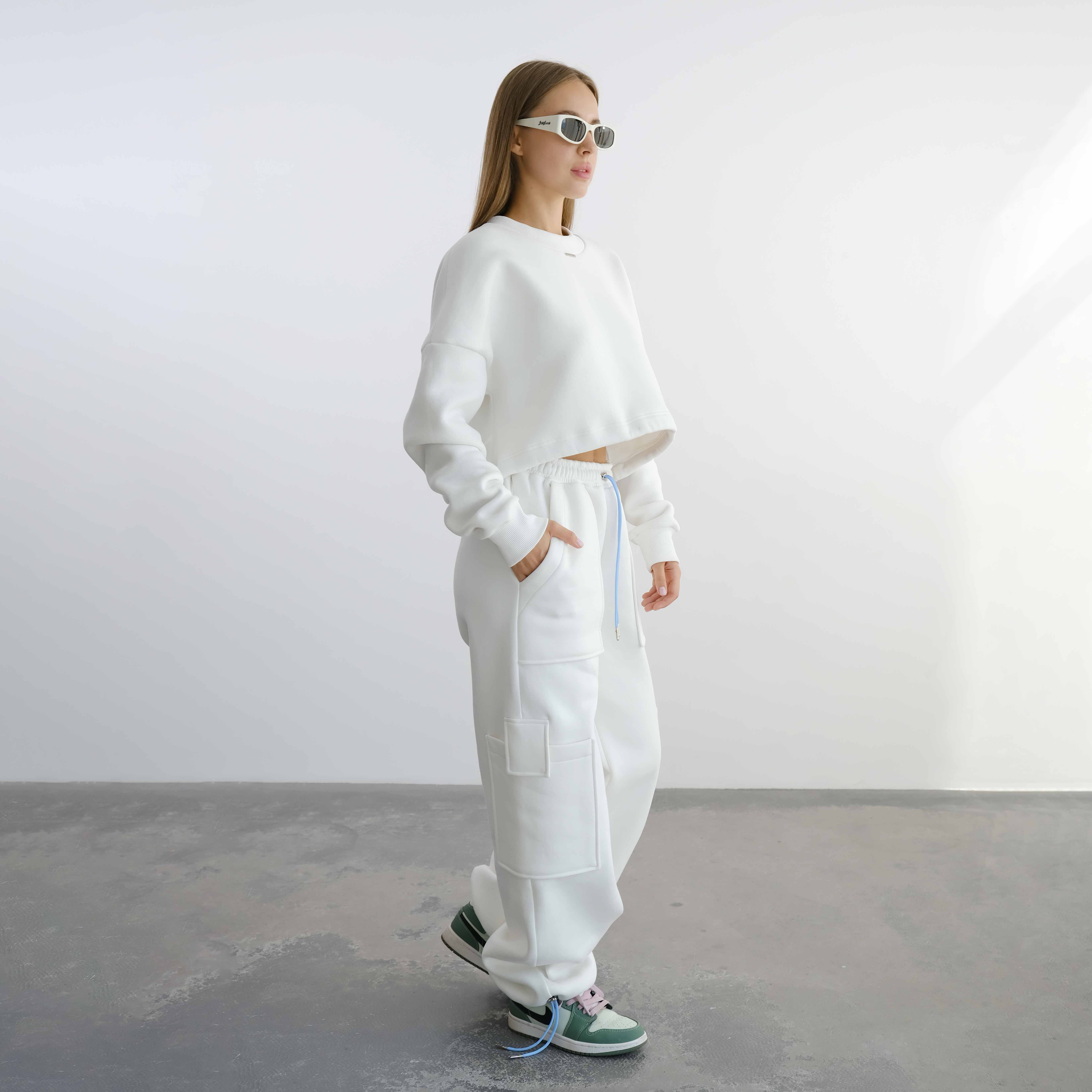 Купить белый кроп топ (SS23) от украинского бренда TWINS STORE